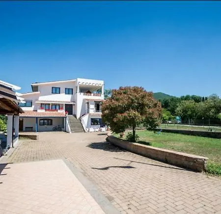 Appartamento Blu Lakefront Boutique Trevignano Trevignano Romano