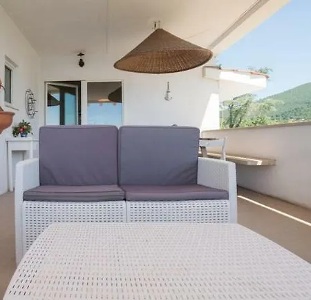 Appartamento Blu Lakefront Boutique Trevignano *